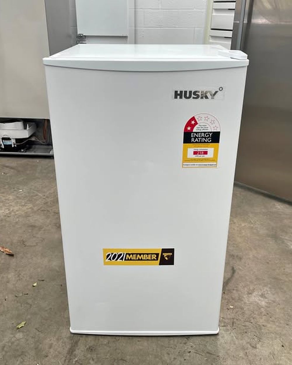 Husky Bar Fridge – HUS-95WH