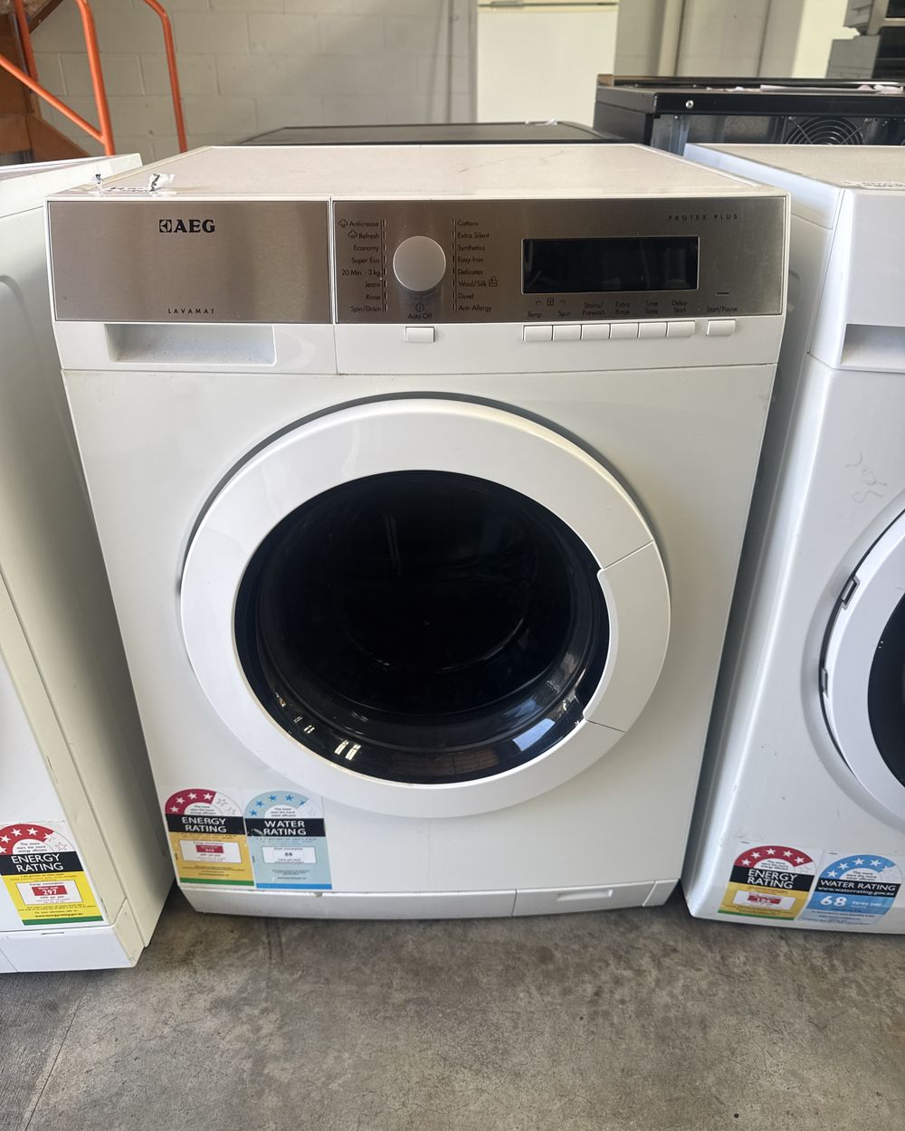 AEG 8kg washing machine