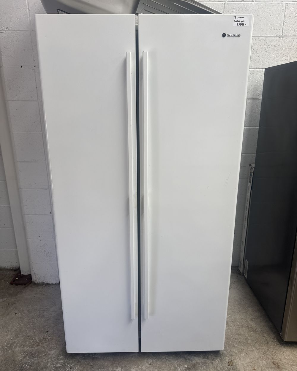 Westinghouse 610L Side-by-Side Fridge Freezer